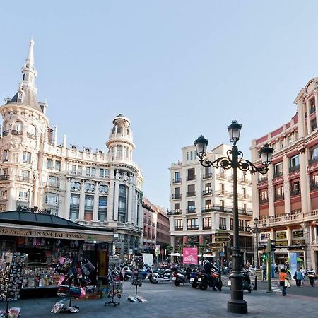 Atico En El Centro De Madrid - Calle Jardines Buitenkant foto